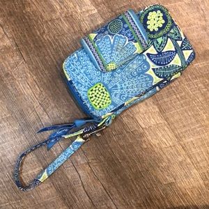 Vera Bradley wristlet, discontinued Doodle Daisy